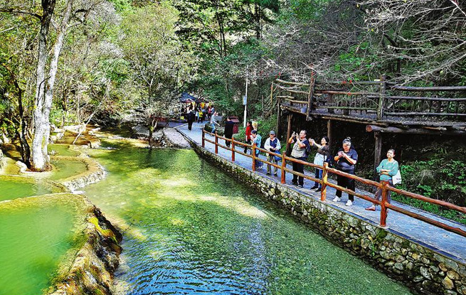 江山秋色等你賞