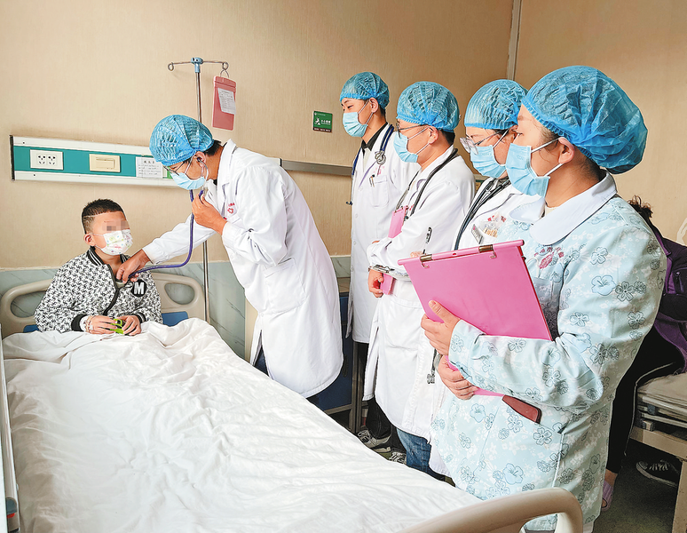 醫(yī)者仁心，護佑兒童健康