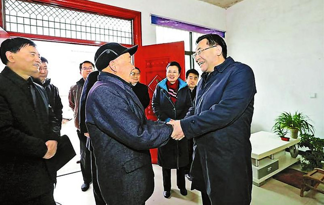 盡銳出戰(zhàn)迎難而上 精準(zhǔn)施策決戰(zhàn)決勝 確保如期高質(zhì)量完成脫貧攻堅任務(wù)