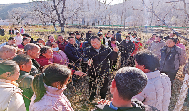 送技下鄉(xiāng)促增收