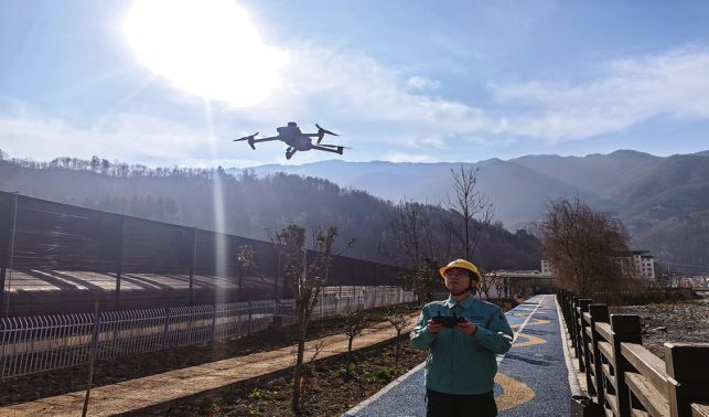 在服務(wù)山鄉(xiāng)中點亮青春