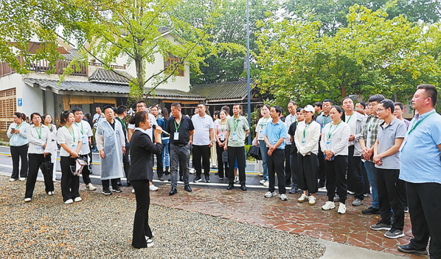 從“守山”到“富山”