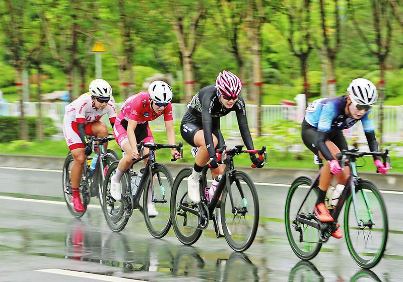 十四運會公路自行車比賽男子個人賽、女子個人賽決賽花