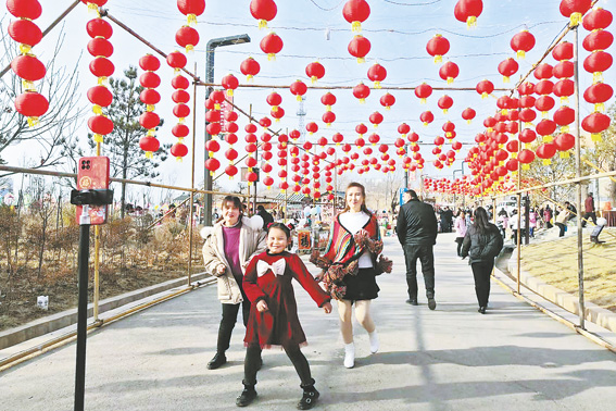 洛南舉辦“千燈萬?！は矘吩毕盗谢顒?dòng)