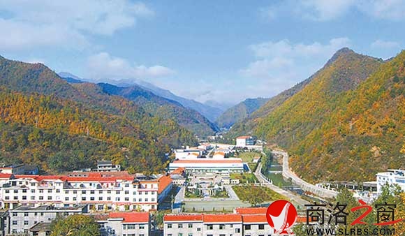 企業(yè)與自然和諧相處的盤龍生態(tài)產(chǎn)業(yè)園