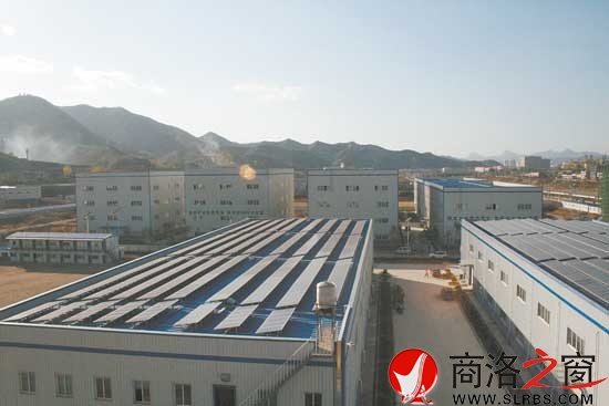 商丹園區(qū)中小企業(yè)孵化園標(biāo)準(zhǔn)廠房和在建的中小企業(yè)服務(wù)中心