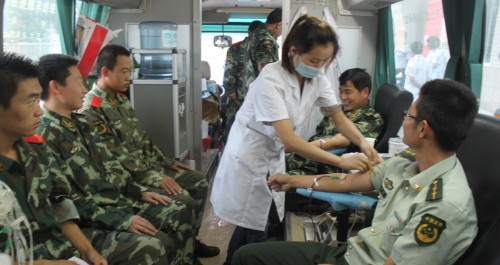 山陽消防隊(duì)集體獻(xiàn)血