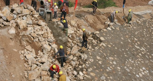 丹鳳縣全面掀起丹江支流河道綜合治理項目