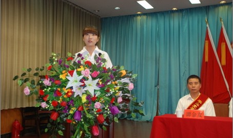 洛南縣農(nóng)業(yè)黨委召開崗位學雷鋒先進事跡報告會