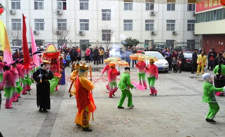 洛南群眾參與豐富多彩新春文化活動(dòng)