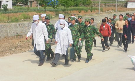 丹鳳縣舉行地質(zhì)災(zāi)害應(yīng)急避險(xiǎn)演練活動(dòng)