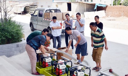 山陽發(fā)放蓮藕采挖機