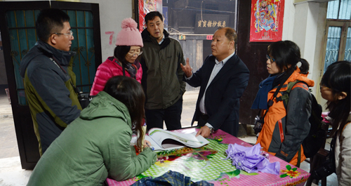 專家深入柞水鳳凰古鎮(zhèn)考察旅游規(guī)劃工作