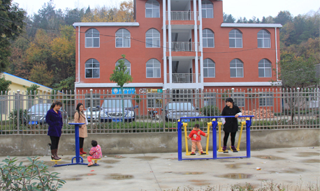 商南：健身鍛煉跳舞成為村民的休閑方式