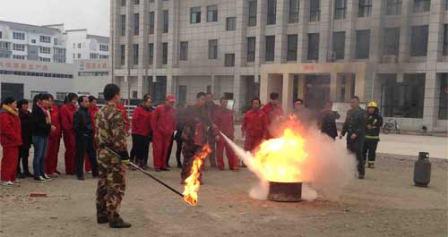丹鳳縣開展消防滅火演練