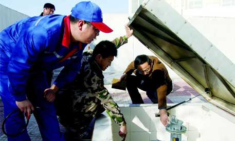 丹鳳縣安監(jiān)、消防部門近期聯(lián)合開展安全執(zhí)法檢查