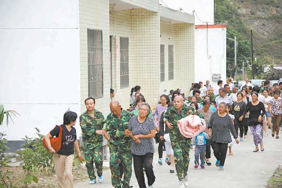 丹鳳縣舉行預防地質災害演練活動