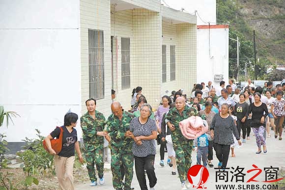 丹鳳縣舉行預防地質(zhì)災害演練活動