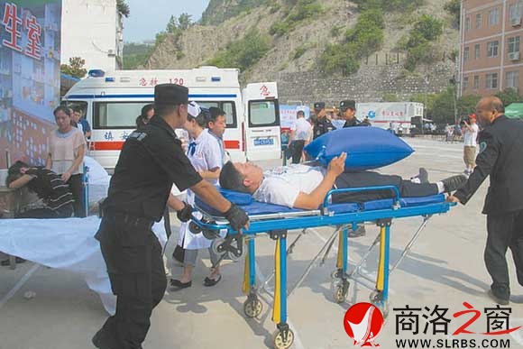 商洛市重大食品安全事故（Ⅲ級）應急救援演練現場